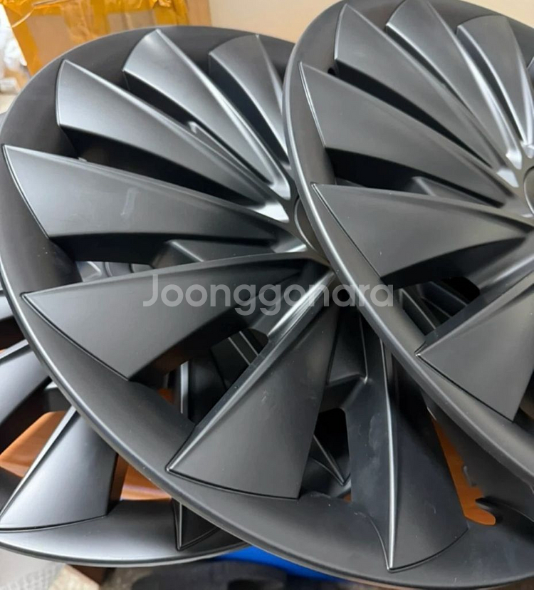 테슬라 모델3 휠 커버 18인치 다크 그레이 4p 새상품--2