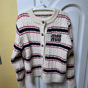 미우미우 니트 가디건