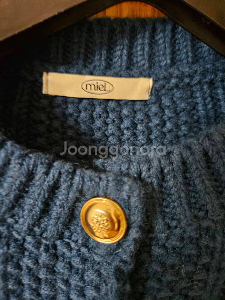 miel 미엘 두두 가디건 금장 버튼 꽈배기 겨울 가디건--3
