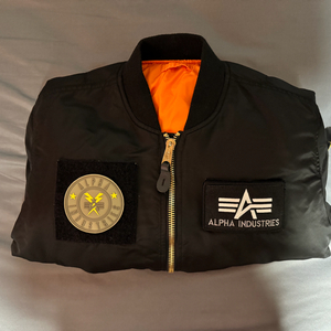 알파인더스트리 MA-1 미국패치 항공점퍼 판매합니다.