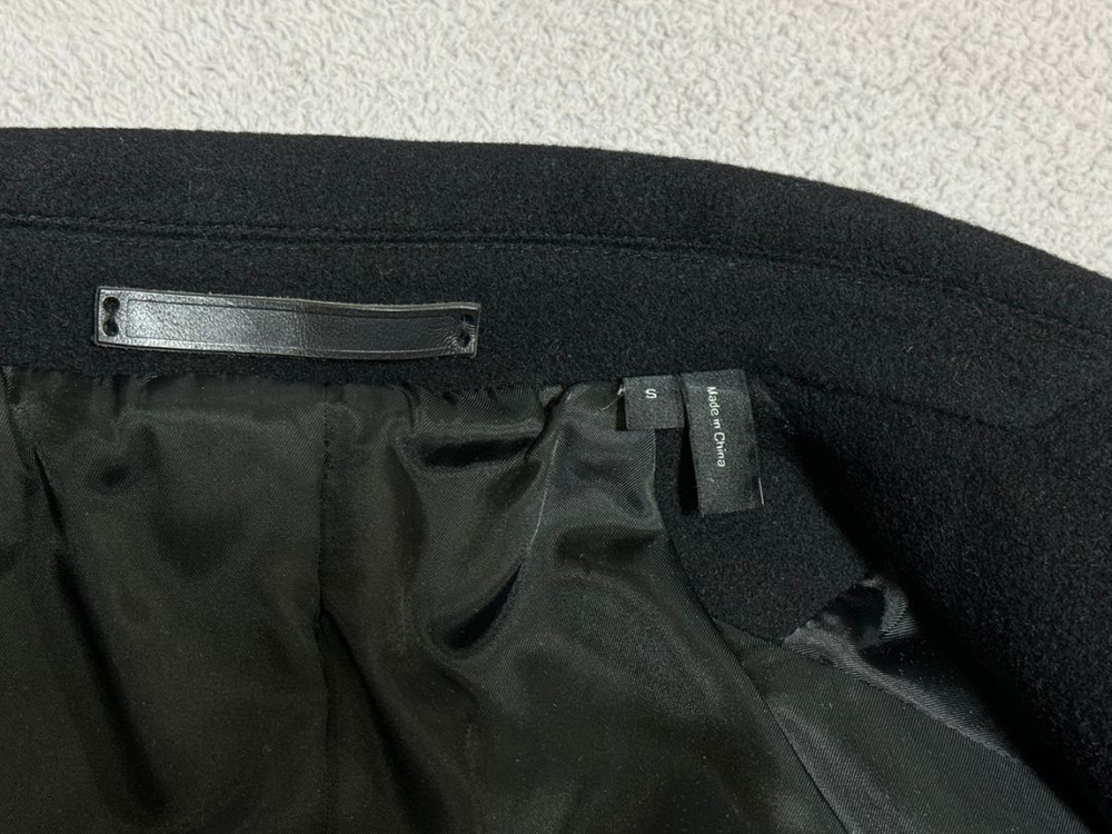 Theory 띠어리 블랙 캐시미어 코트 이미지