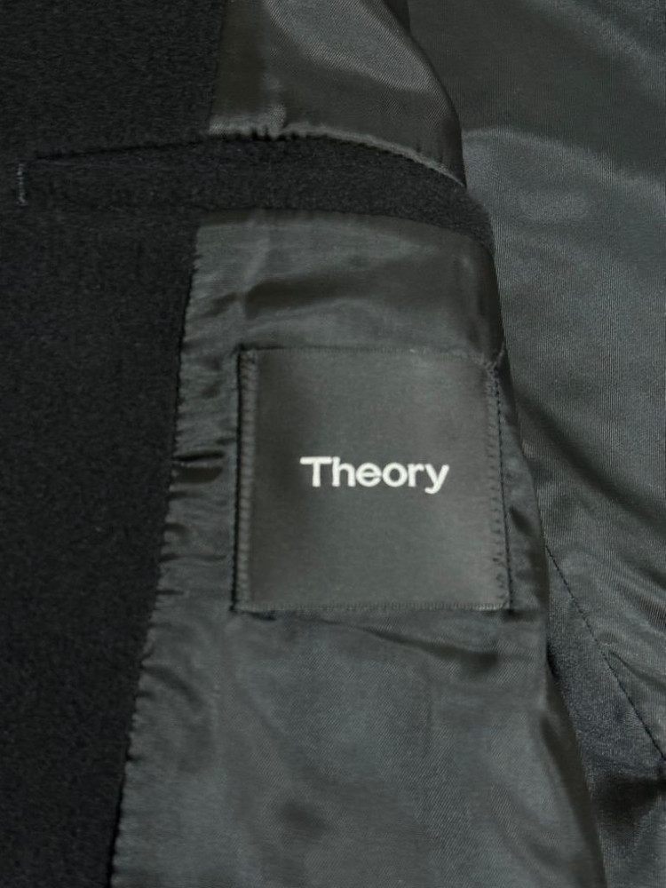 Theory 띠어리 블랙 캐시미어 코트 이미지
