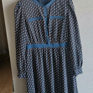 si원피스 패턴 원피스/온앤온 톰보이 쥬크 씨씨콜렉트 나이스클랍 ㅡ