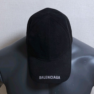 발렌시아가 볼캡