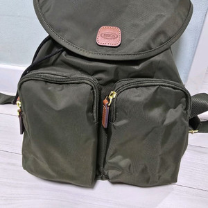 브릭스 백팩 엑스트래블 올리브색 이뻐요 운포