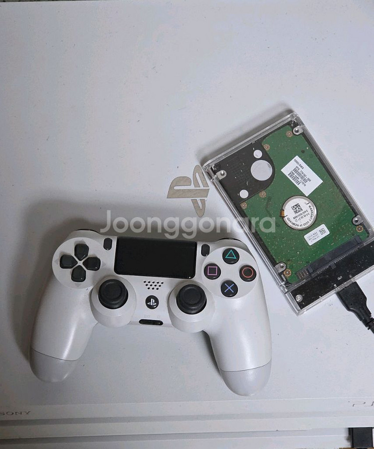 PS4 Pro 1TB 게임기 세트--0