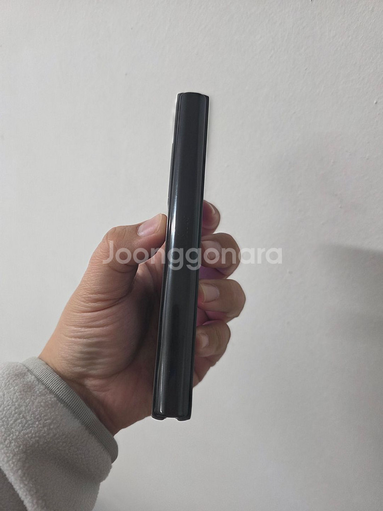 갤럭시 Z폴드2 블랙 256기가 팔아요~--4