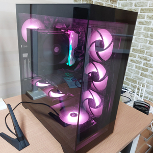 게이밍 데스크탑 7800X3D + RTX4080 SSD2T + RAM32G 판매합니다