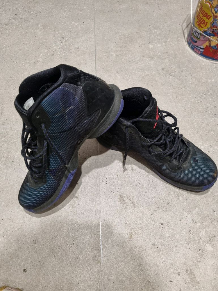 나이키 조던 슈퍼플라이 농구화 260--1