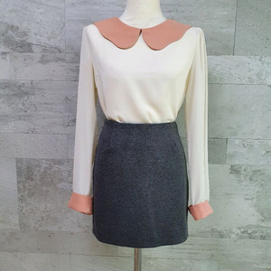 (상태좋음)반에이크 미니스커트 55사이즈 봄,가을