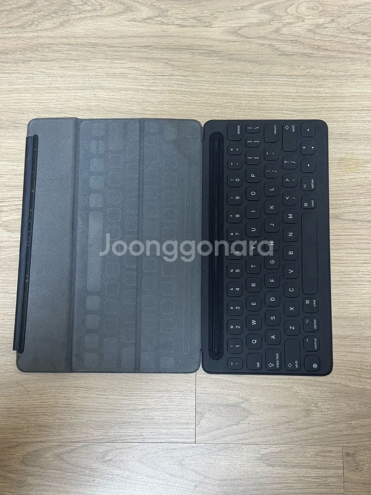 아이패드 프로 10.5 2세대 64gb 셀룰러 + 폴리오 키보드 정품--3
