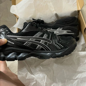 아식스 젤카야노 14 러닝화