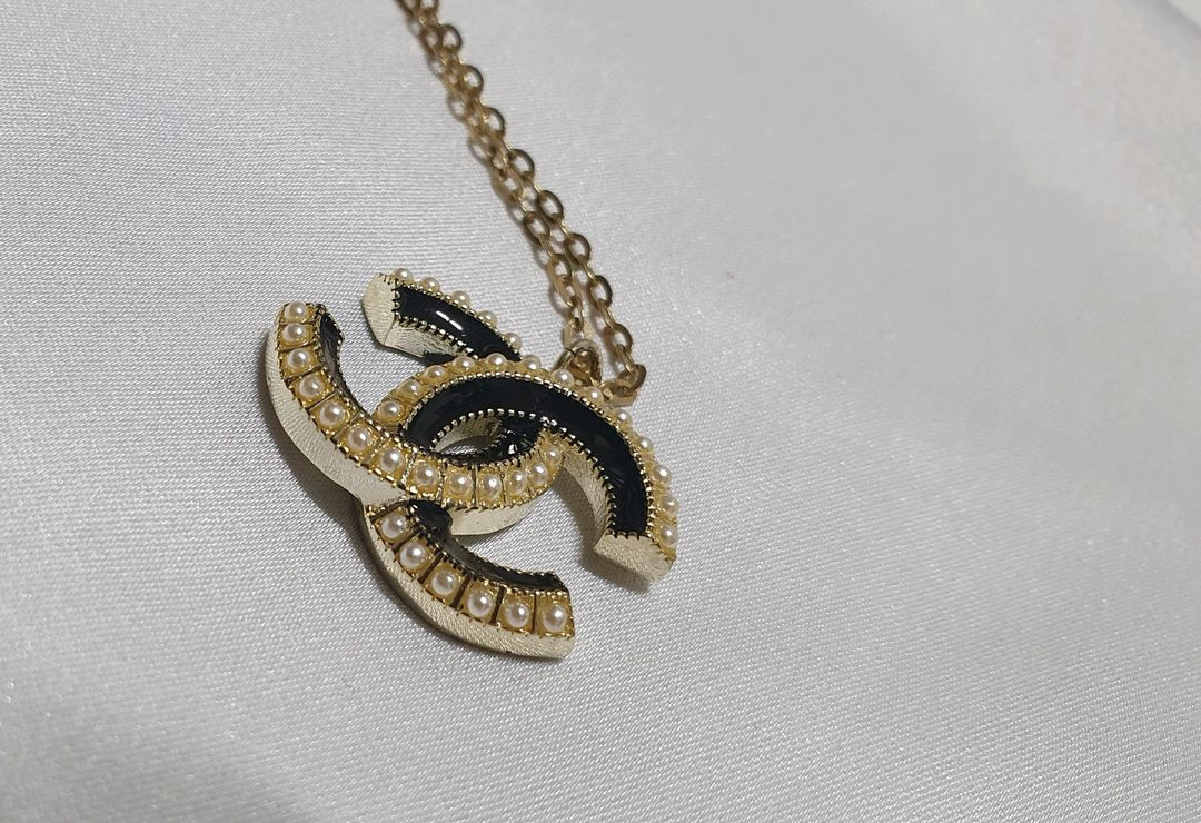 샤넬 로고 샤넬풍 빈티지 목걸이 팔아요 ~ 이미지