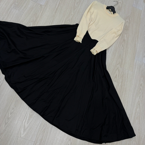 고급브랜드 MICHAA미샤 풍성한 광폭 풀스커트 (67)