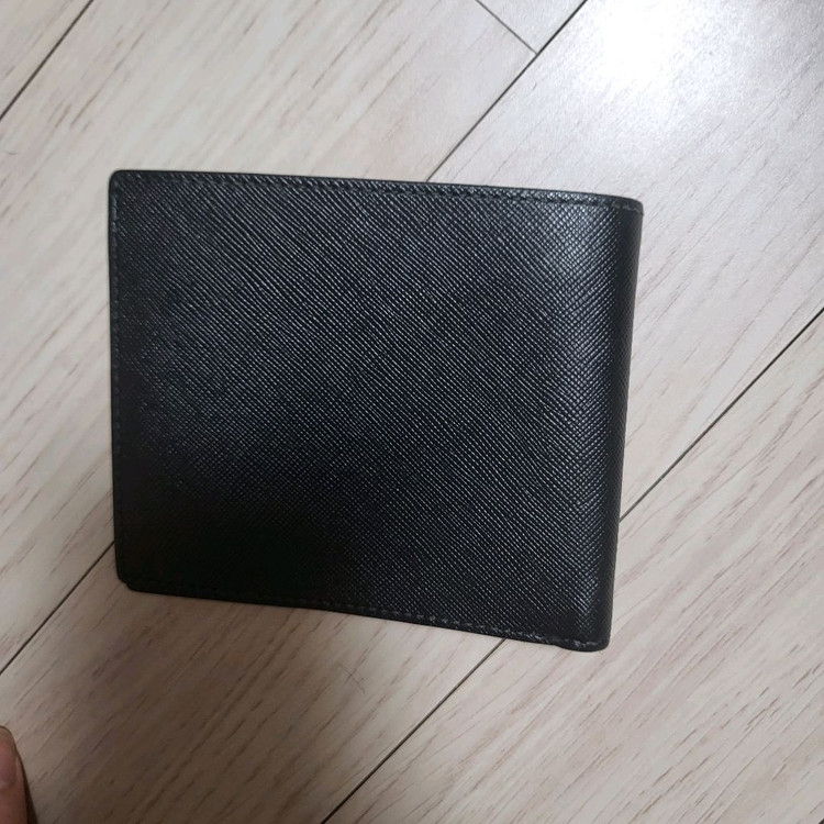 몽블랑 사피아노 레더 반지갑 이미지