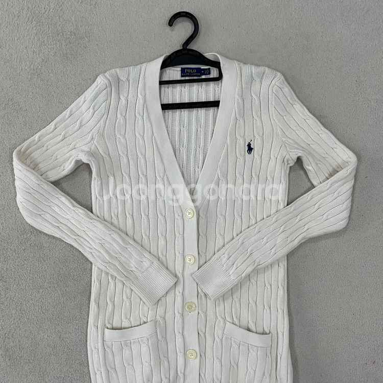 M 폴로 여성 꽈배기 화이트 니트 가디건--1