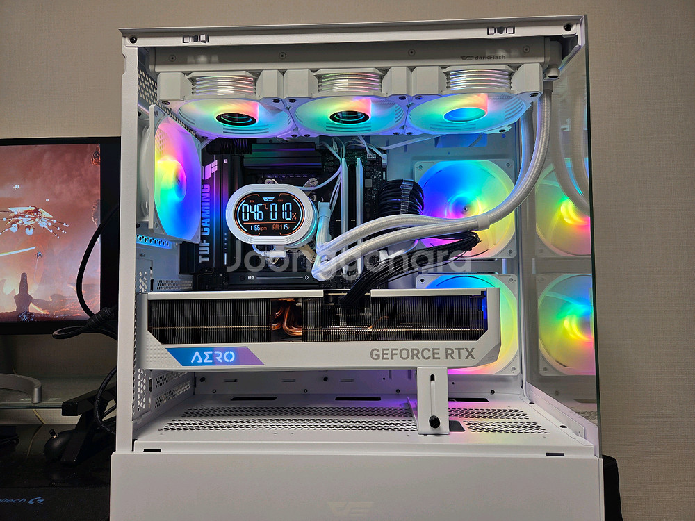 9800x3d, b850m, rtx 4080 super AERO 본체--0