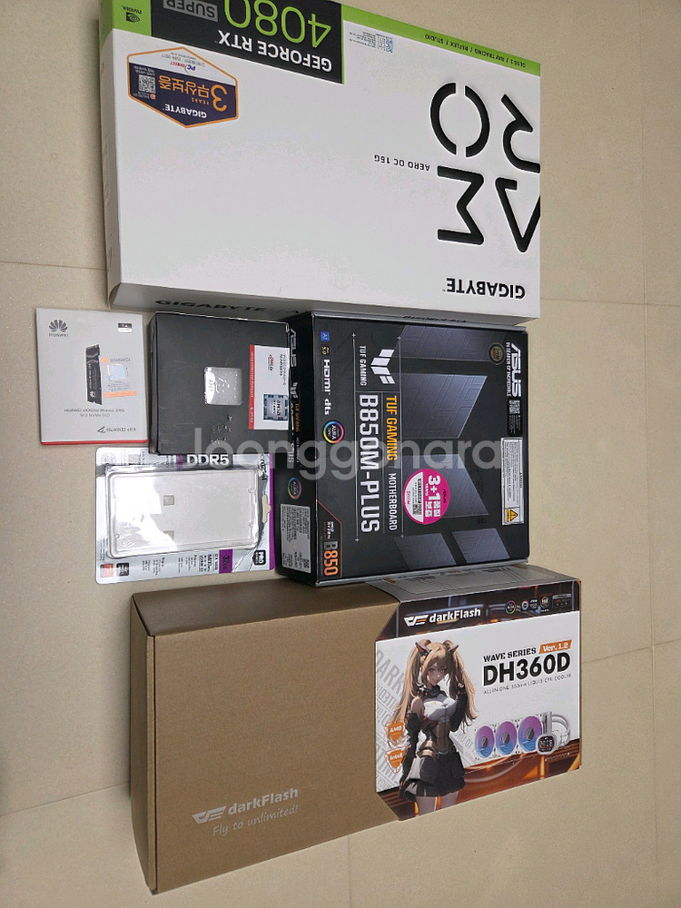 9800x3d, b850m, rtx 4080 super AERO 본체--1