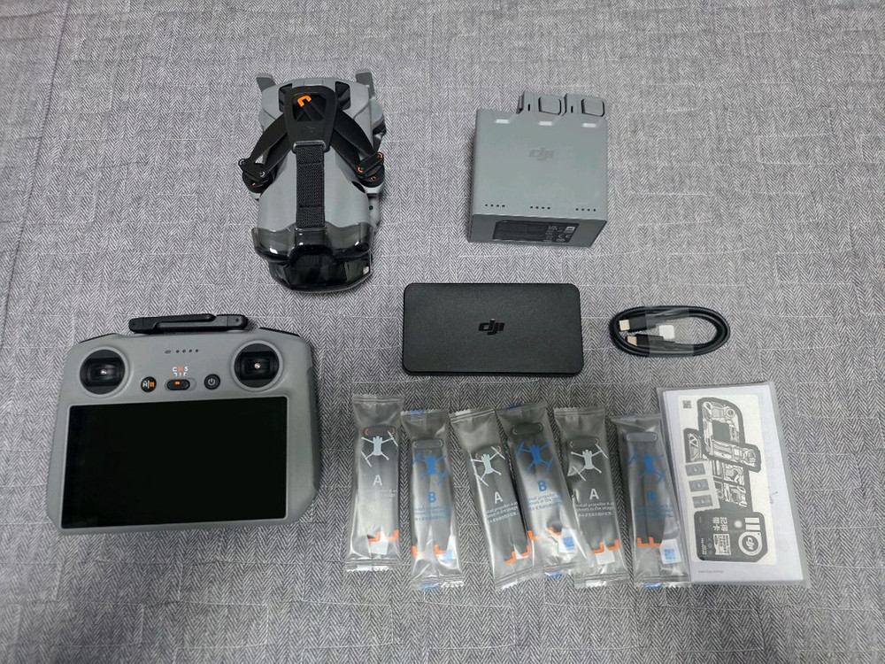 DJI 미니 5 프로 플라이모어 콤보 (DJI RC 2) 팝니다--1
