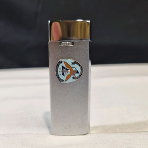 빈티지 미해군 7함대 제 1대잠수함 전단 가스 라이터 이미지