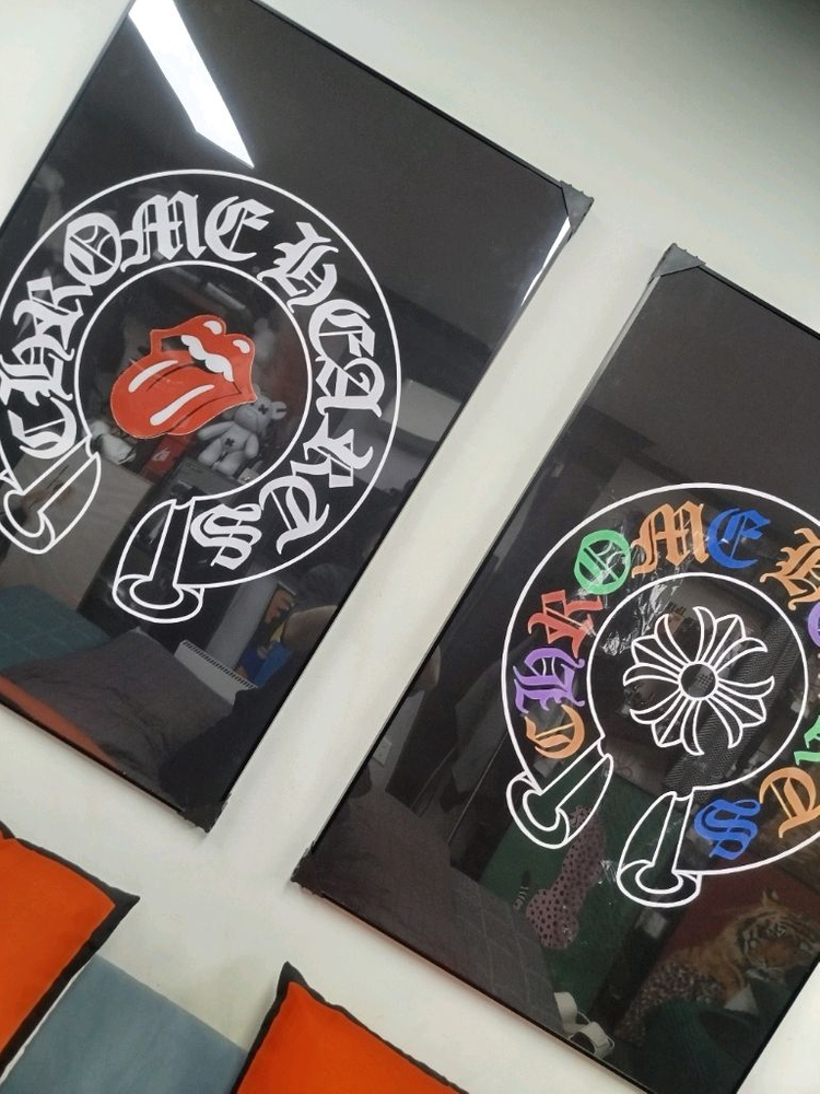 크롬하츠 대형 그림액자 그림 액자 팝아트 인테리어소품 명품그림 명품액자 꽃 곰인형 콜라보 인테리어 로고 반지 목걸이--1