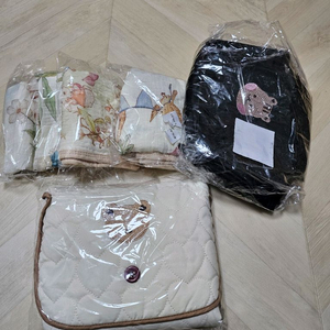 새상품)아기 이동식 기저귀 매트 유모차가방 거즈수건 이불 이미지