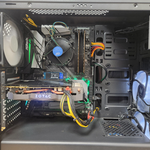 i5 9400f 컴퓨터 본체 팝니다