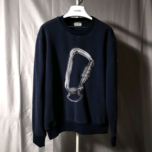 [XL size]몽클레어 카라비너 자수 로고 맨투맨