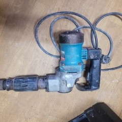 마끼다 해머드릴 0810