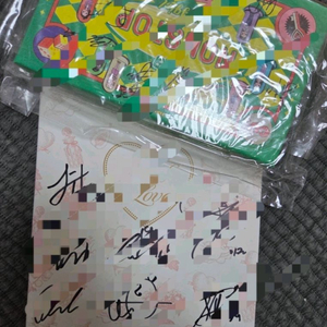 오마이걸 싸인앨범 2개 이미지