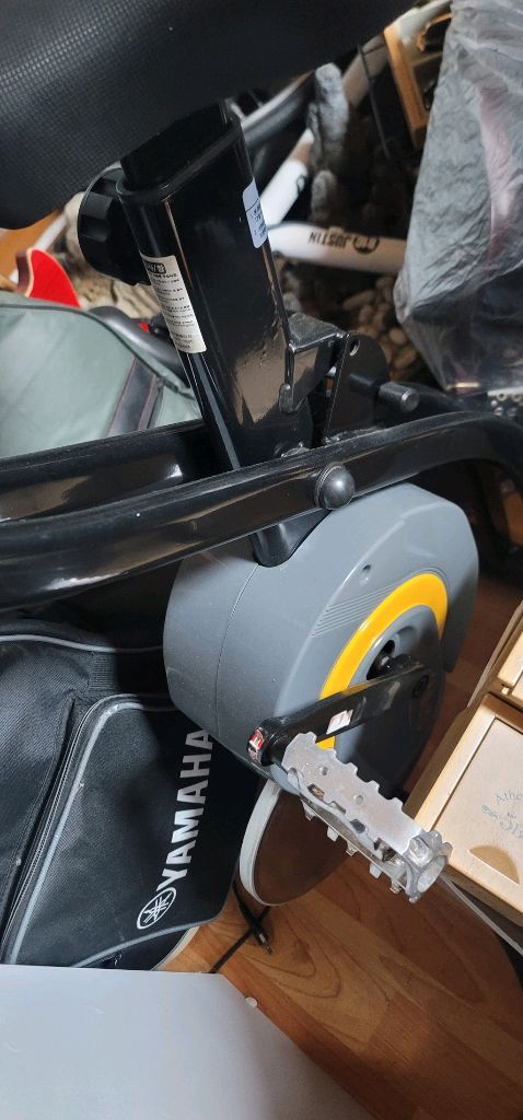 [마블 에디션/두꺼운 스틸 베어링] LEXPR 렉스파 접이식 실내 자전거 판매 가격: 80,000원1. 이 자전 이미지