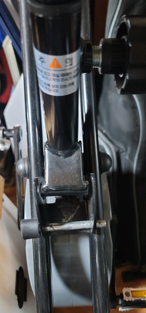 [마블 에디션/두꺼운 스틸 베어링] LEXPR 렉스파 접이식 실내 자전거 판매 가격: 80,000원1. 이 자전 이미지