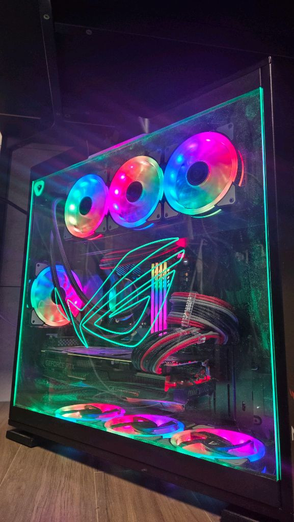 i7-9700k rtx2070super 데스크탑 모니터 세트 이미지