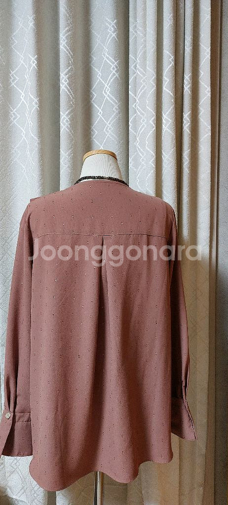 4300원 물티슈 드려요 셔츠 블라우스 셔 거의 새거--5