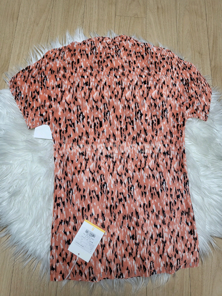 이세이미야케 플리츠플리즈 탑 스프링클 미스트 반목 탑 핑크 솔트 5사이즈--4