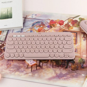 룬의 아이들 8권 교보문고 사은품 장패드