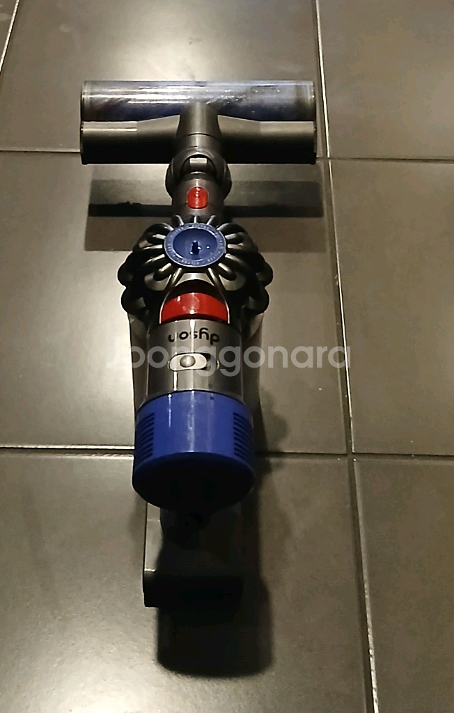 다이슨 V8 무선청소기 파트별로 팝니다--3