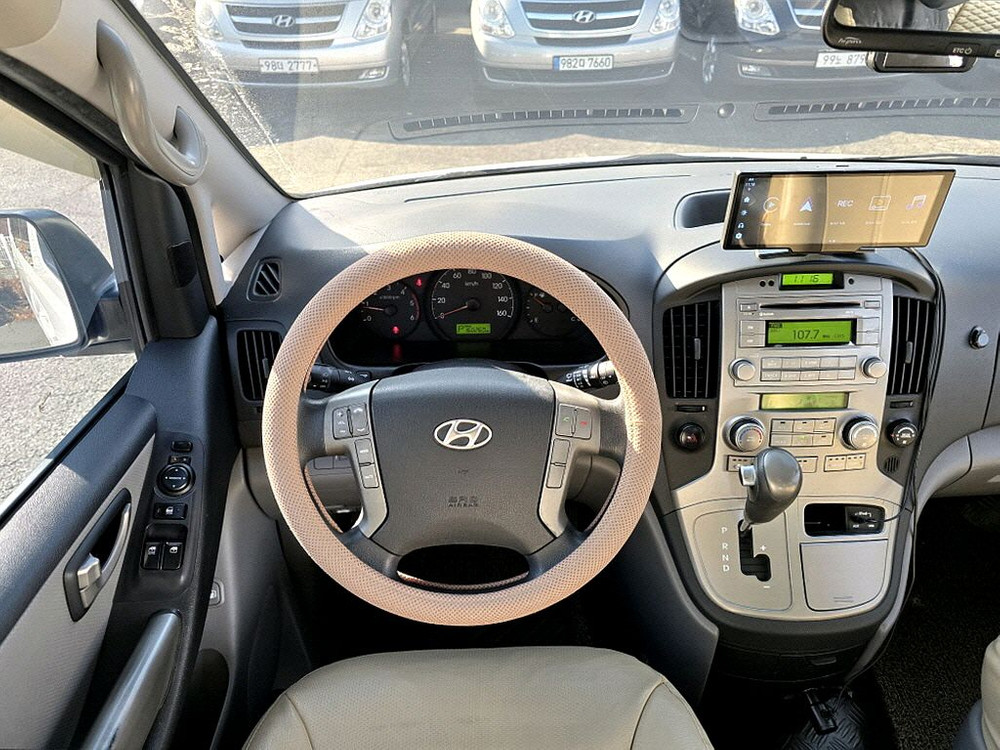 14년형 스타렉스4인승일체형루프탑캠핑카--7