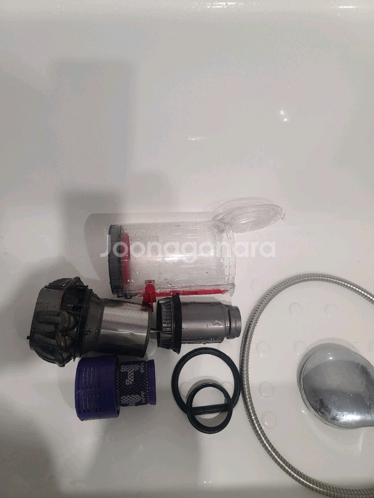 다이슨 무선청소기 V10(거의 A급,삼성배터리교체>1시간14분작동,덴켄거치대,전체해체,Cleaning완)--6