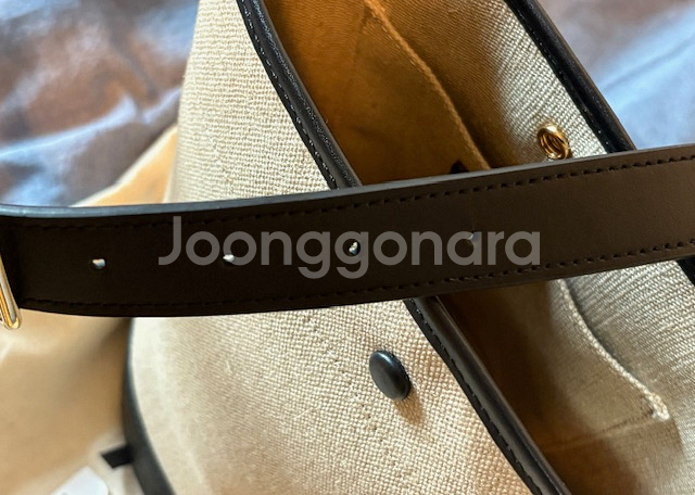 아페쎄 A.P.C 헬렌백 미디움 미듐 블랙--2