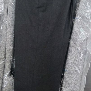 아르마니 정품 순모바지 허리둘레 82센티 30ㅡ32인치 사당역