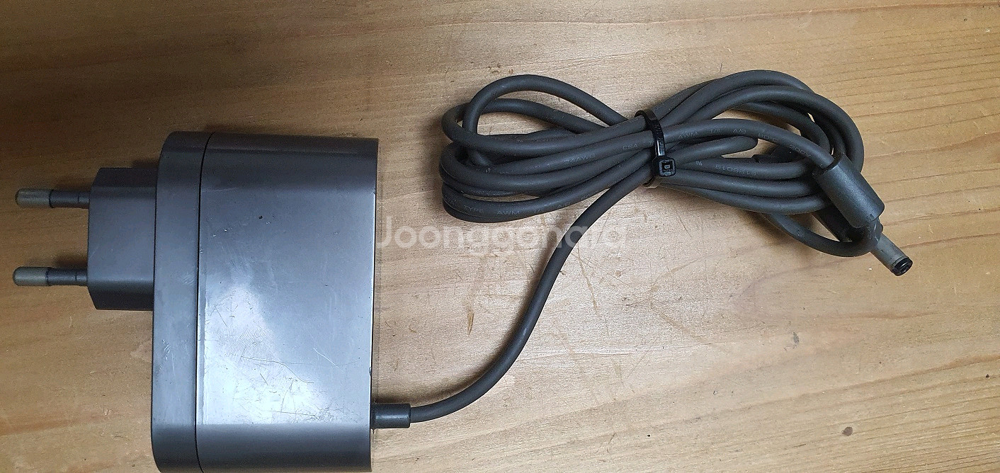 다이슨 정품 무선 충전기(V6, V7, V8 호환)--0