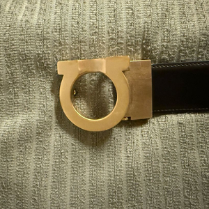 페라가모금장벨트