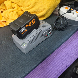 Aimsax아임삭충전기ALC4640M 14.4V~21.6V프리볼트 이미지