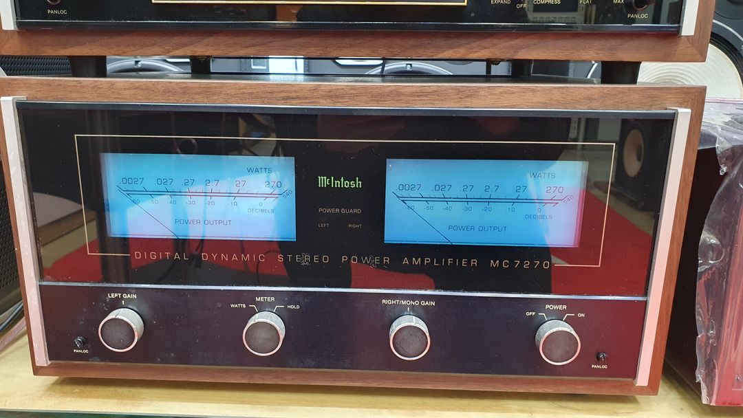 매킨토시MC7270 파워앰프/우드케이스/초민트급/NO기포 이미지