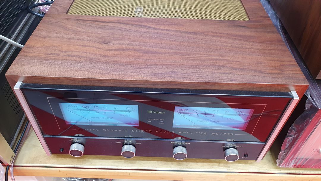 매킨토시MC7270 파워앰프/우드케이스/초민트급/NO기포 이미지