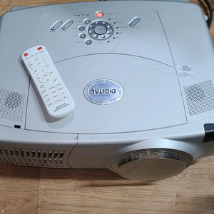 휴스텀 빔프로젝터