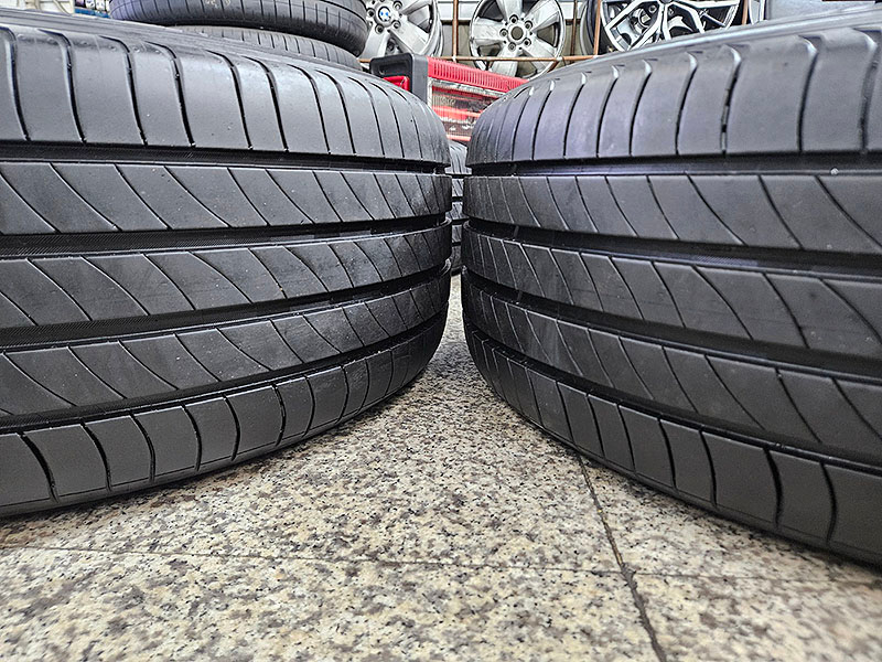 아우디 C8 신형 A6 45TDI 정품 19인치 휠 타이어셋트--6