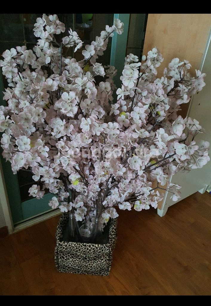 벚꽃조화 예쁘고 실제보면 훨씬더 풍성하고 예쁨 저렴히2만5천원 인테리어굳--1
