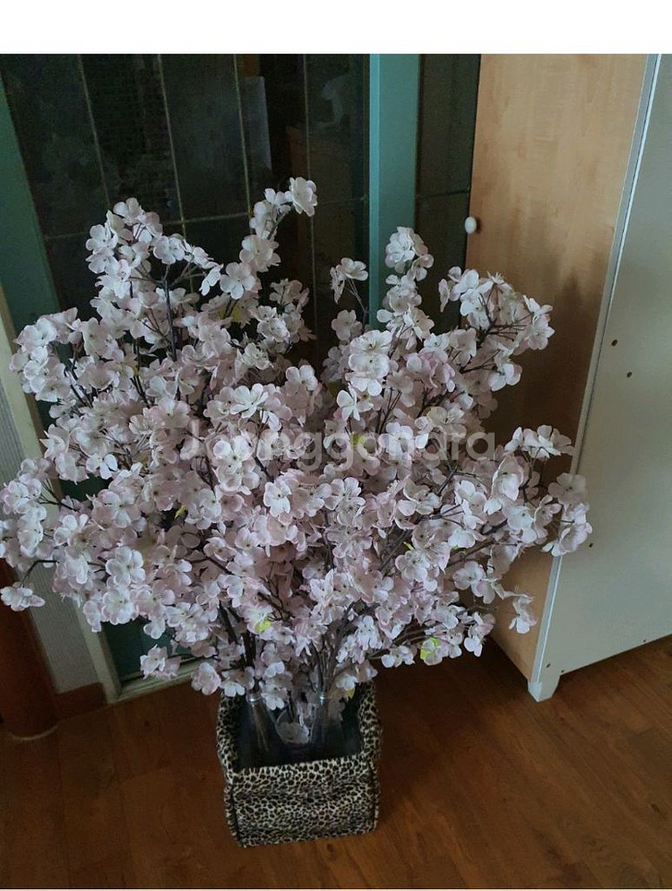 벚꽃조화 예쁘고 실제보면 훨씬더 풍성하고 예쁨 저렴히2만5천원 인테리어굳--4